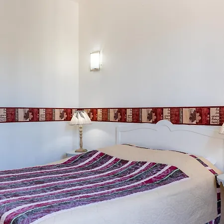 Les Logis De La Tourelle Bed and breakfast Saint-Émilion